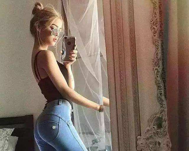 pg电子·模拟器(试玩游戏)app下载